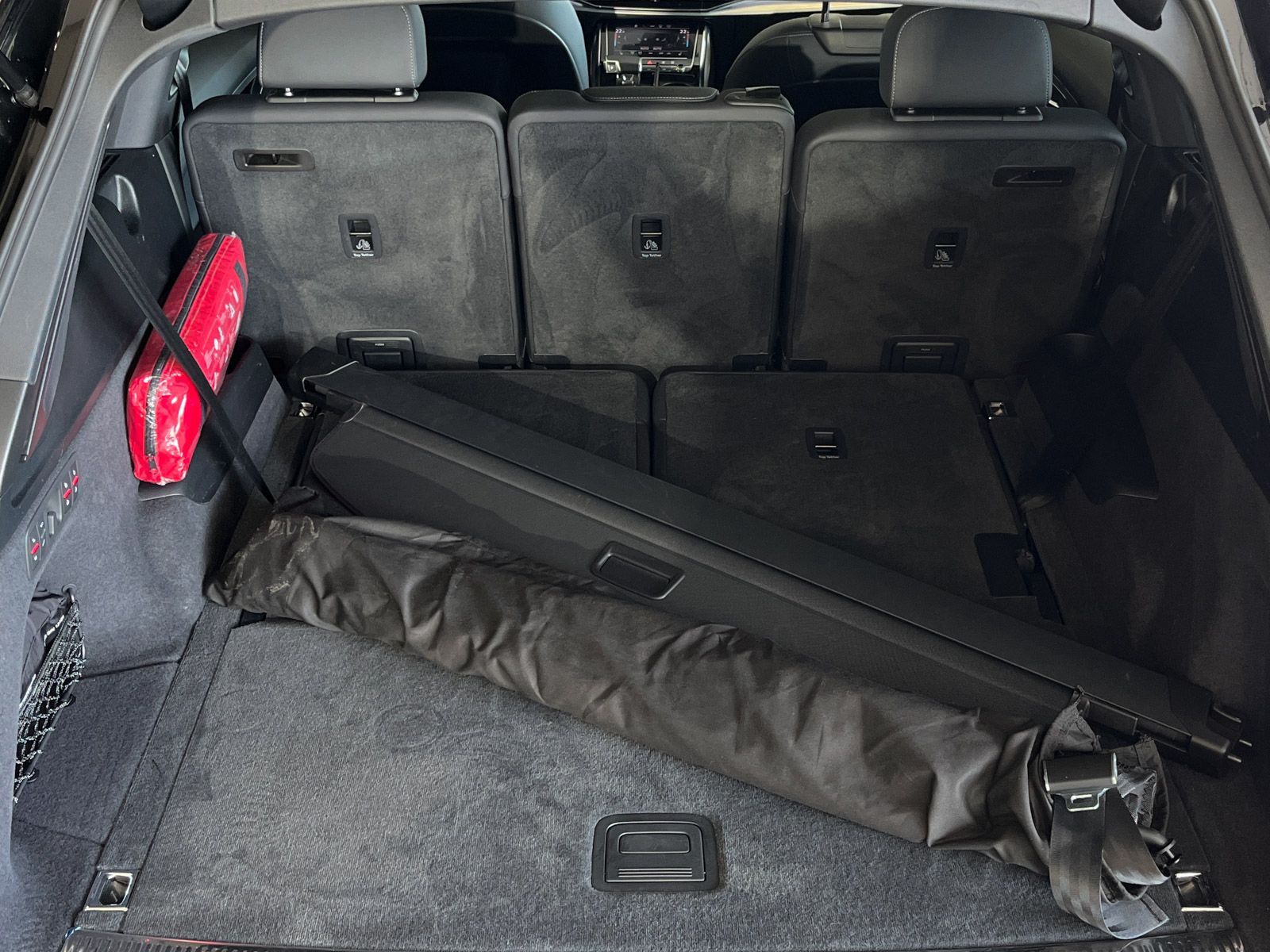 Audi Q7 50 TDI S line quattro AHK Luft HeadUp 7Sitzer
