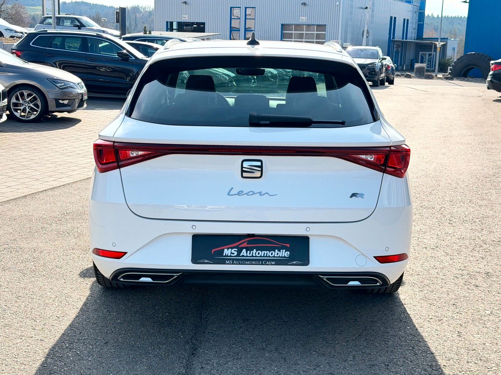 Seat Leon 1.5 eTSI ACT FR DSG Sportstourer Navi_Kamer