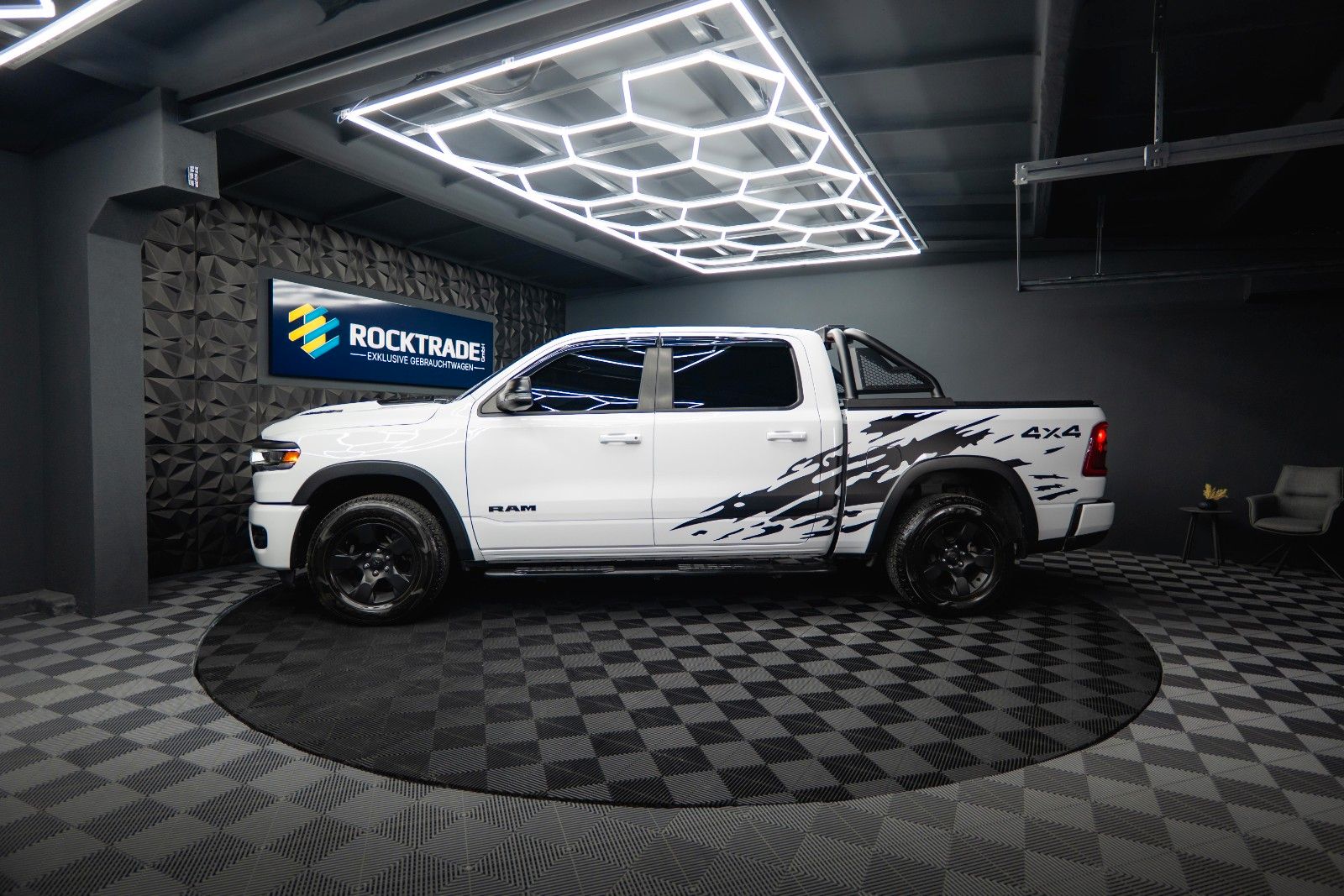 Dodge RAM 3.6 V6 MY 25 Offroad Night-Paket ACC LED 19%