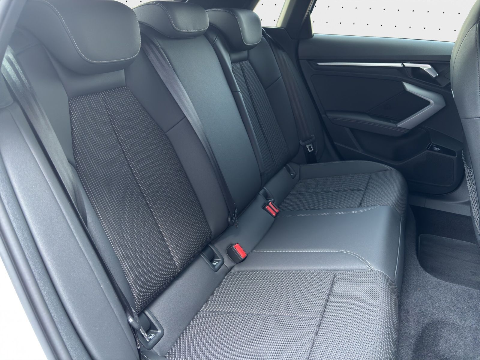 Audi A3 Sportback 35 TDI S-LINE - Samsaru's Car Outlet