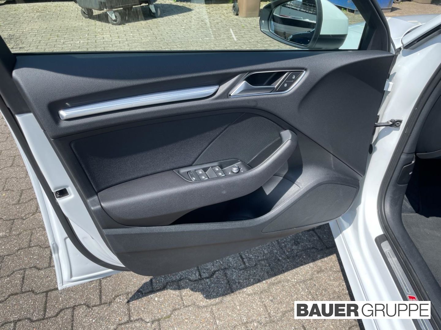 Audi A3 Sportback 35 TFSI S line - Samsaru's Car Outlet