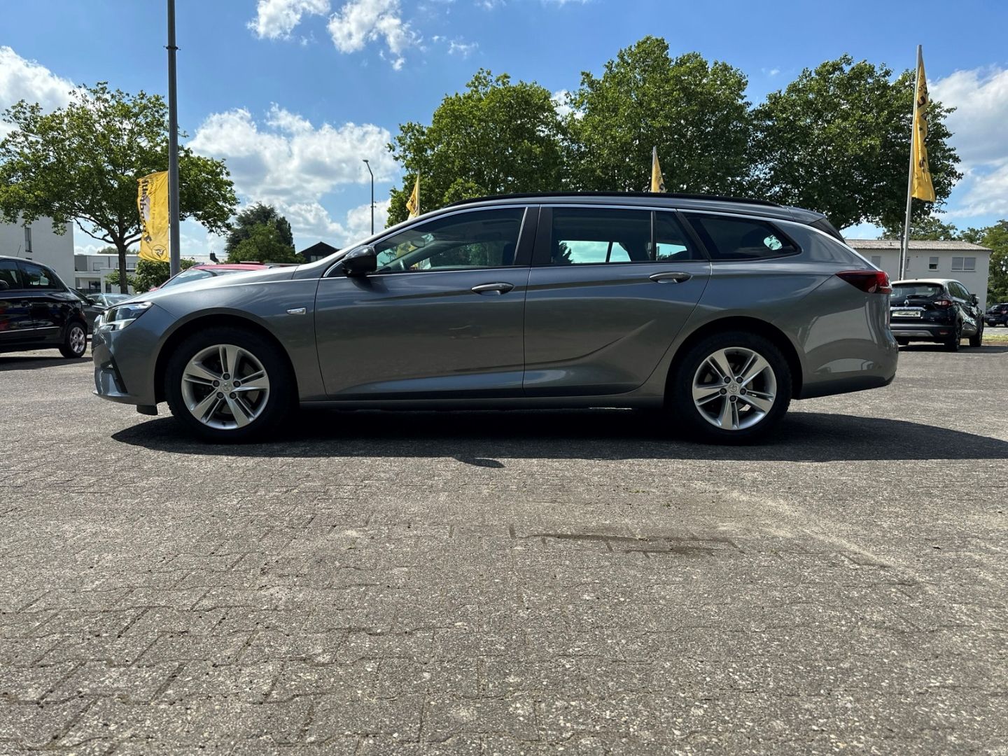 Opel Insignia B Sports Tourer Edition 2.0 CDTI - Samsaru's Car Outlet