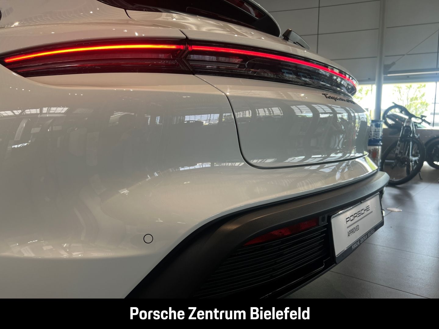 Porsche Taycan GTS Sport Turismo BOSE Panorama LED-Matri