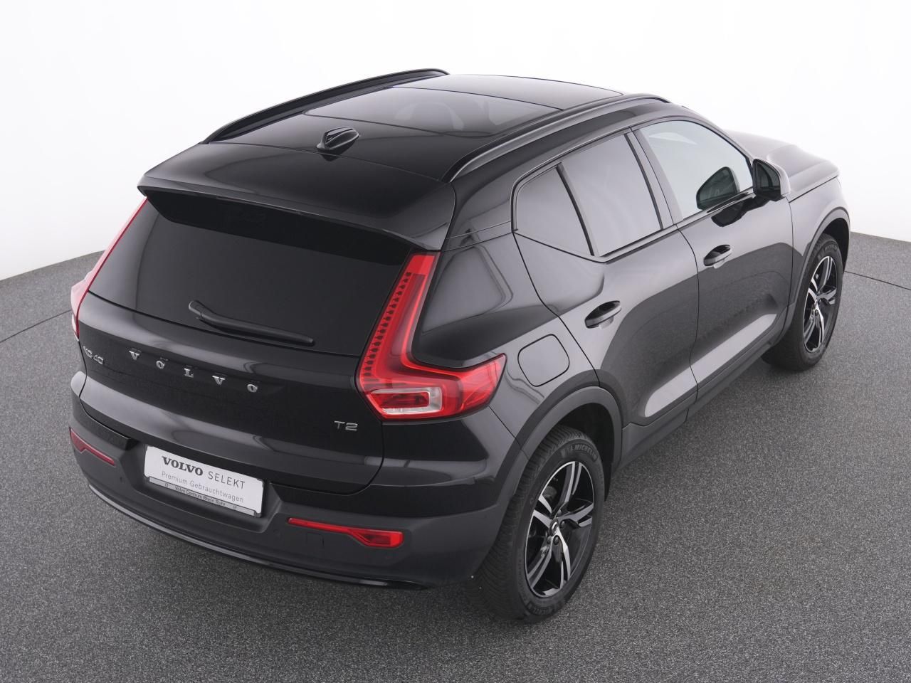Volvo XC 40 T2 Plus - Samsaru's Car Outlet