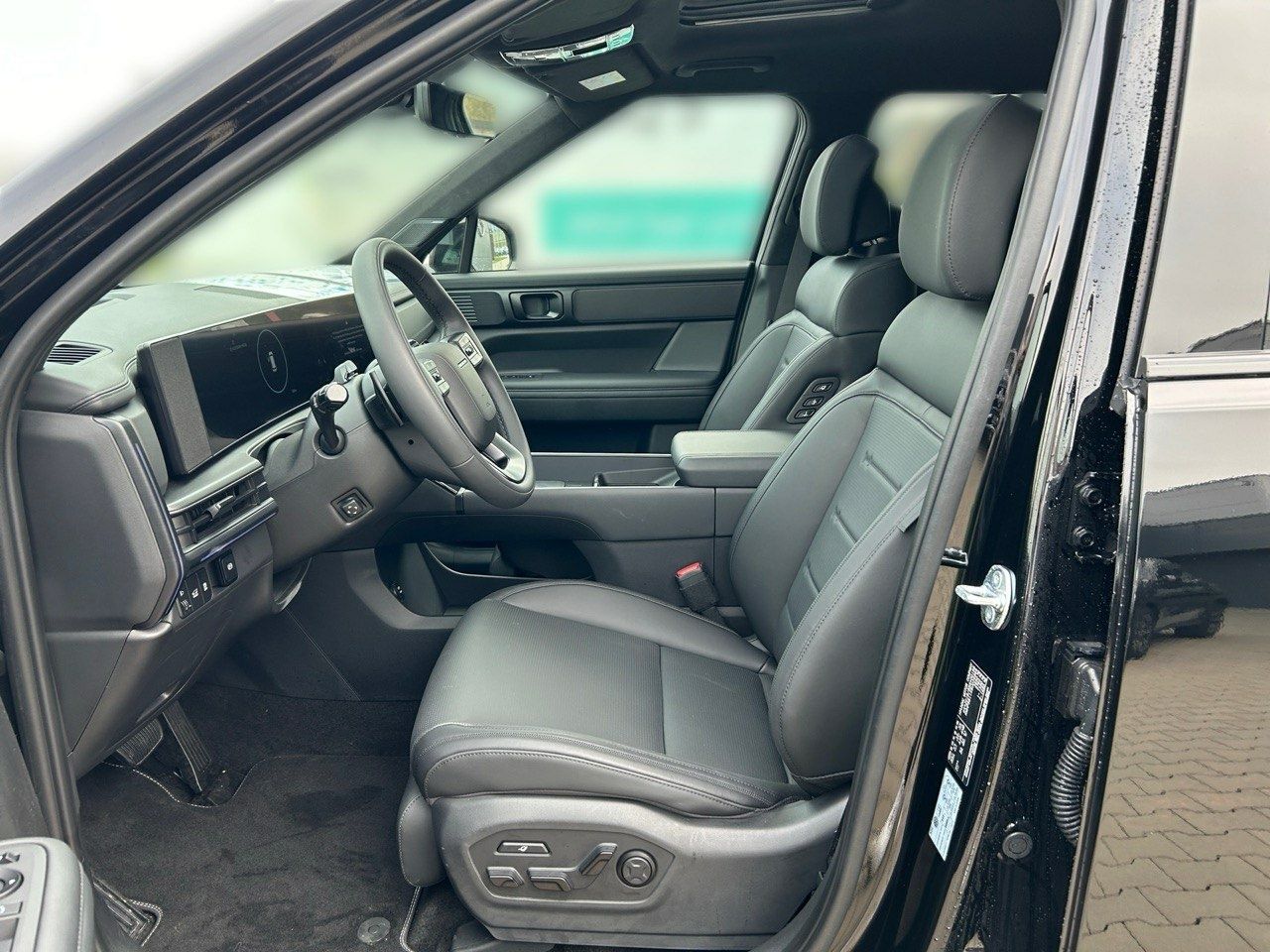 Hyundai SANTA FE 1.6 T-GDI HEV 4WD Blackline - Samsaru's Car Outlet