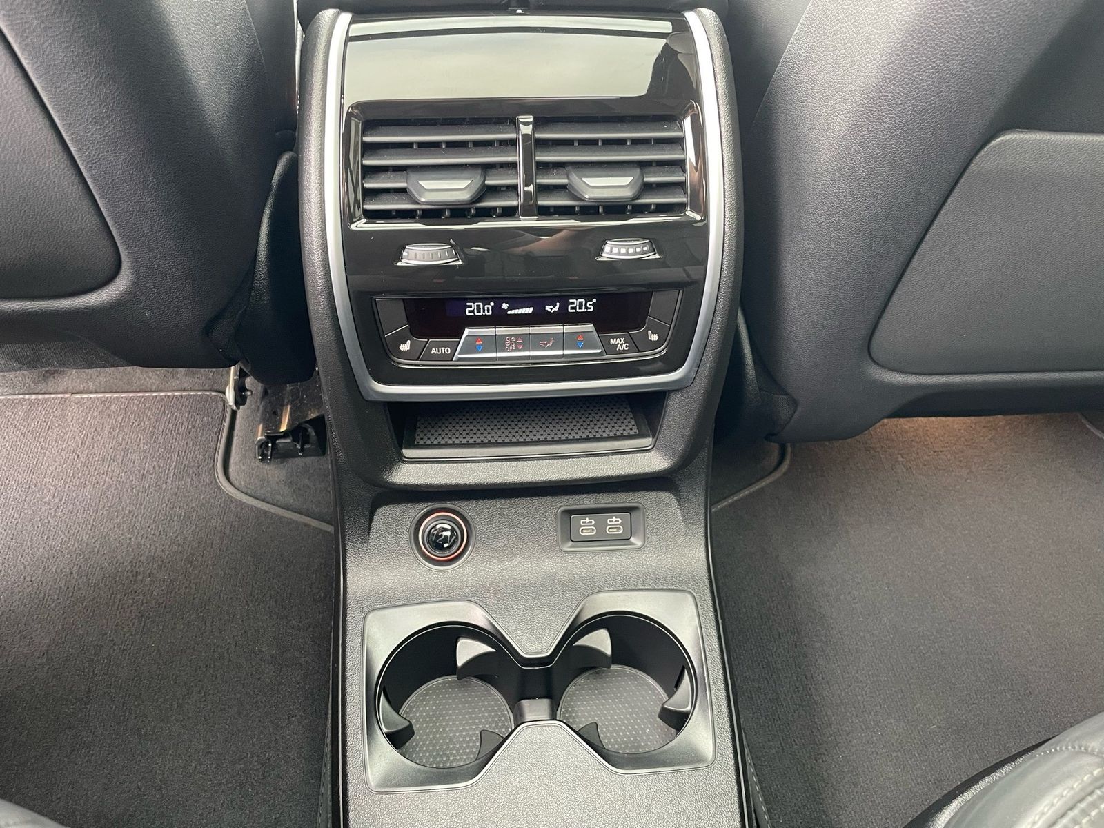 BMW X7 xDrive40i M Sport t HK HiFi DAB