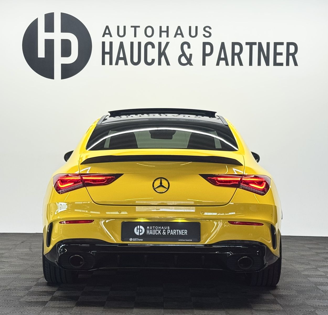 Mercedes-Benz CLA 35 AMG 4M Coupé - Samsaru's Car Outlet