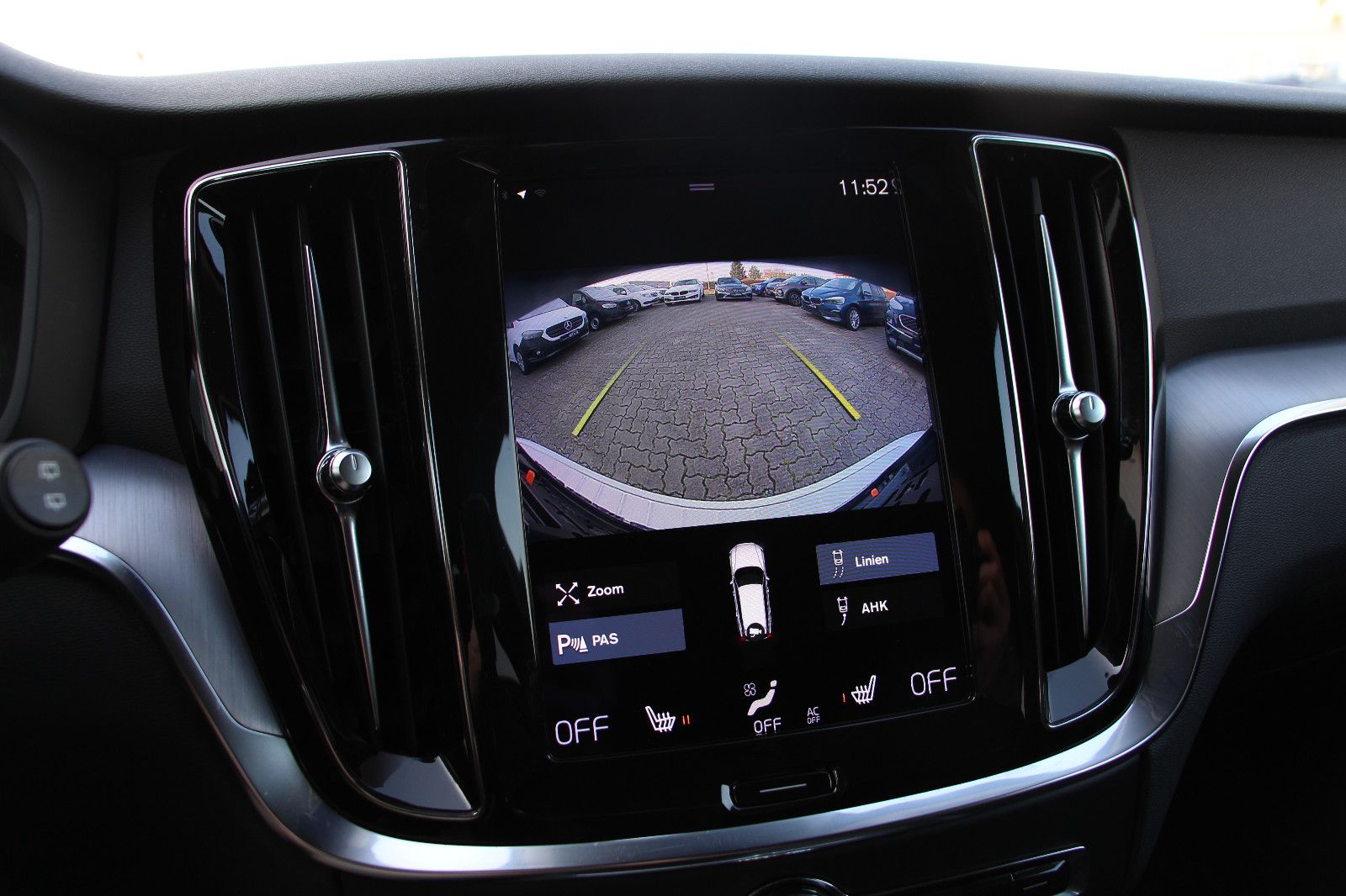 Volvo V60 Cross Country AWD