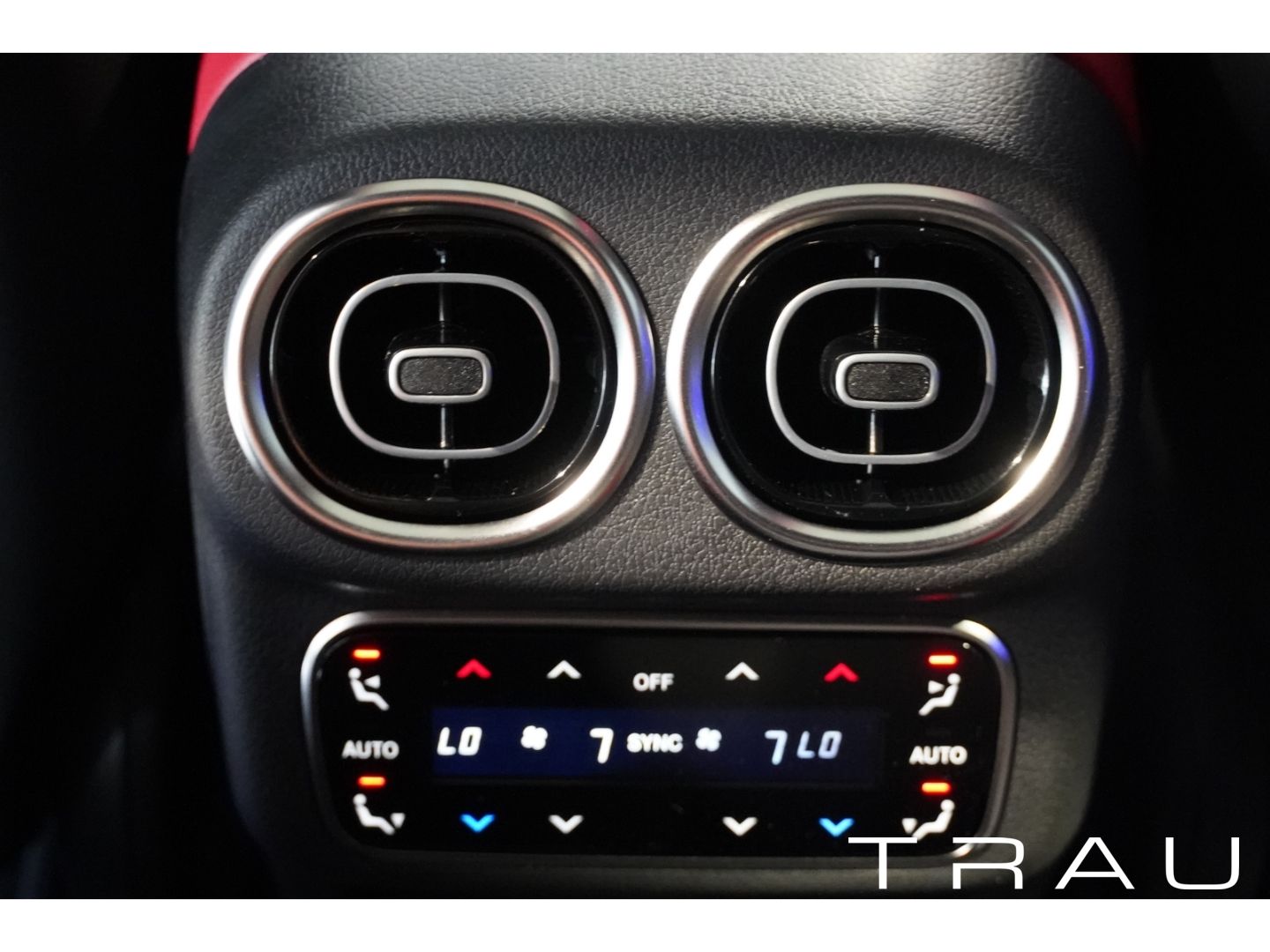 Mercedes-Benz GLC 220 d AMG Coupe Pano Luft HUD AHK 4Radlenkun