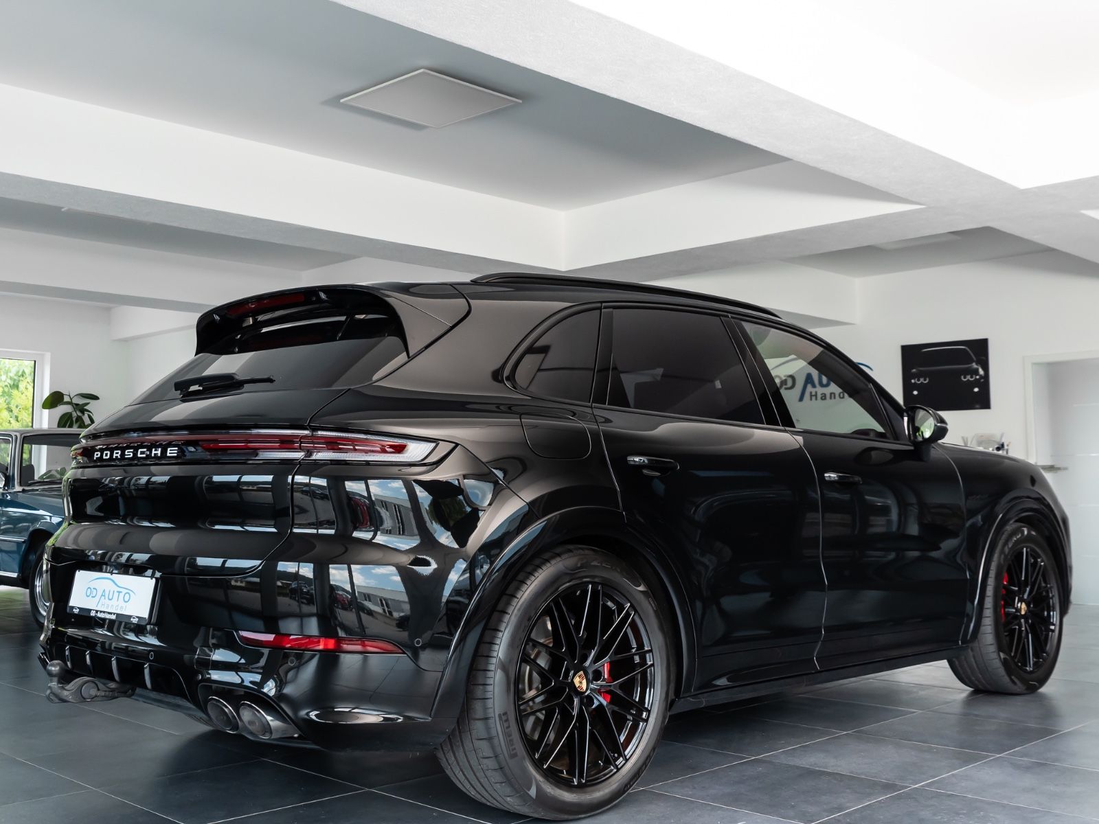 Porsche Cayenne S E-Hybrid SportDesign/DVD im Fond/AHK