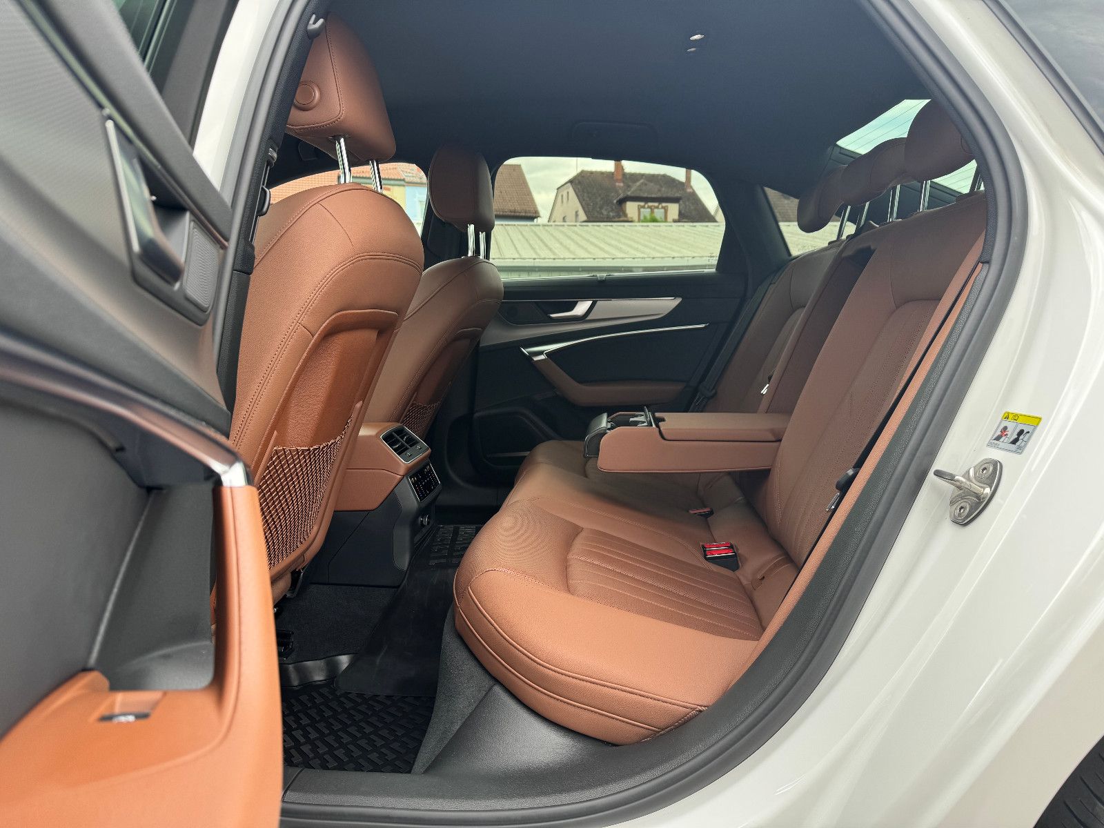 Audi A6 35 TDI S Line - Samsaru's Car Outlet