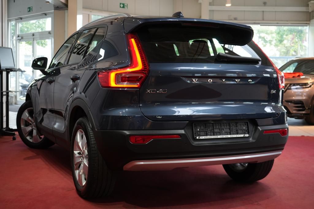 Volvo XC 40 B4 Momentum - Samsaru's Car Outlet