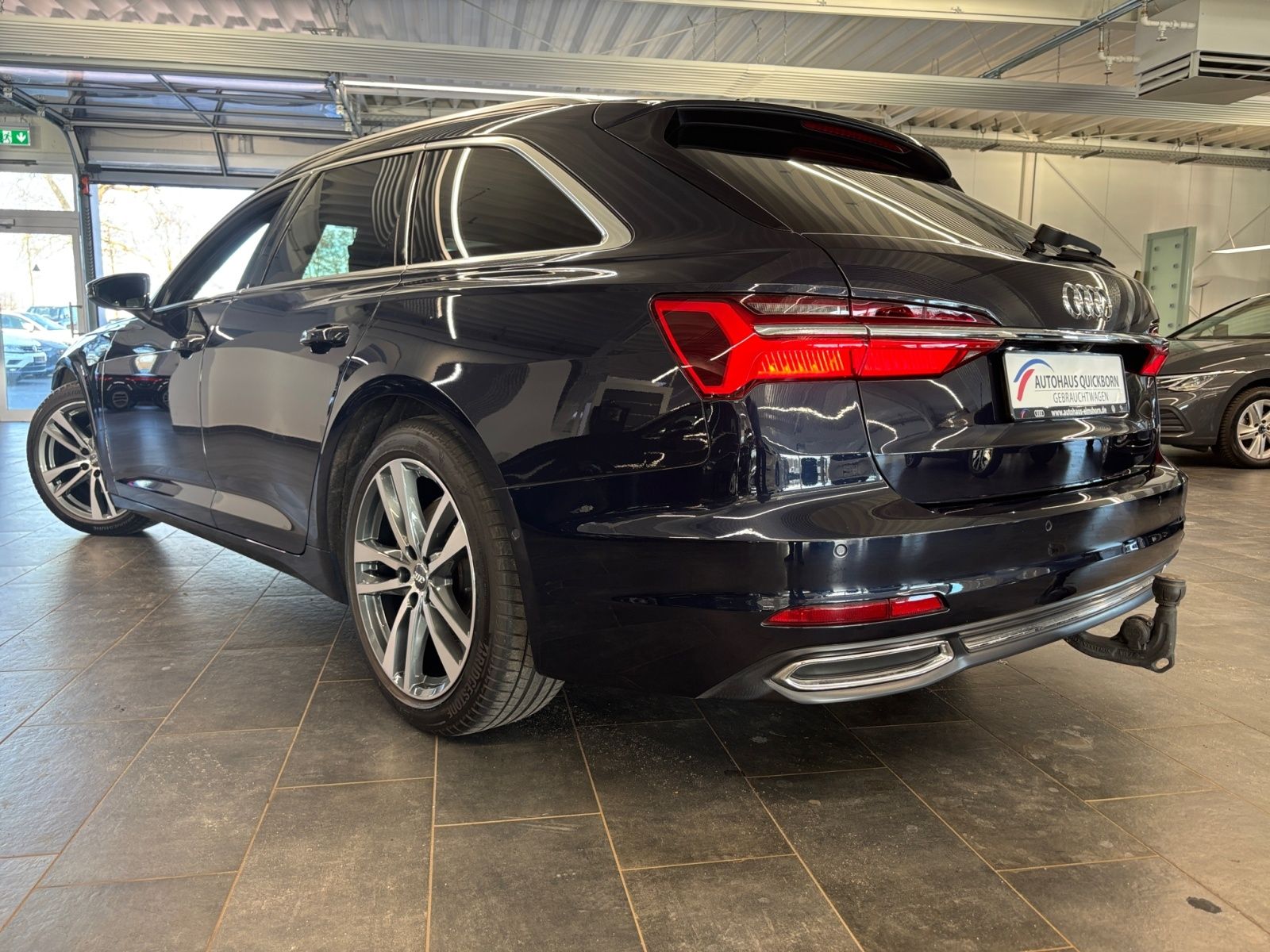 Audi A6 Avant 45 TFSI S line S tronic - Samsaru's Car Outlet