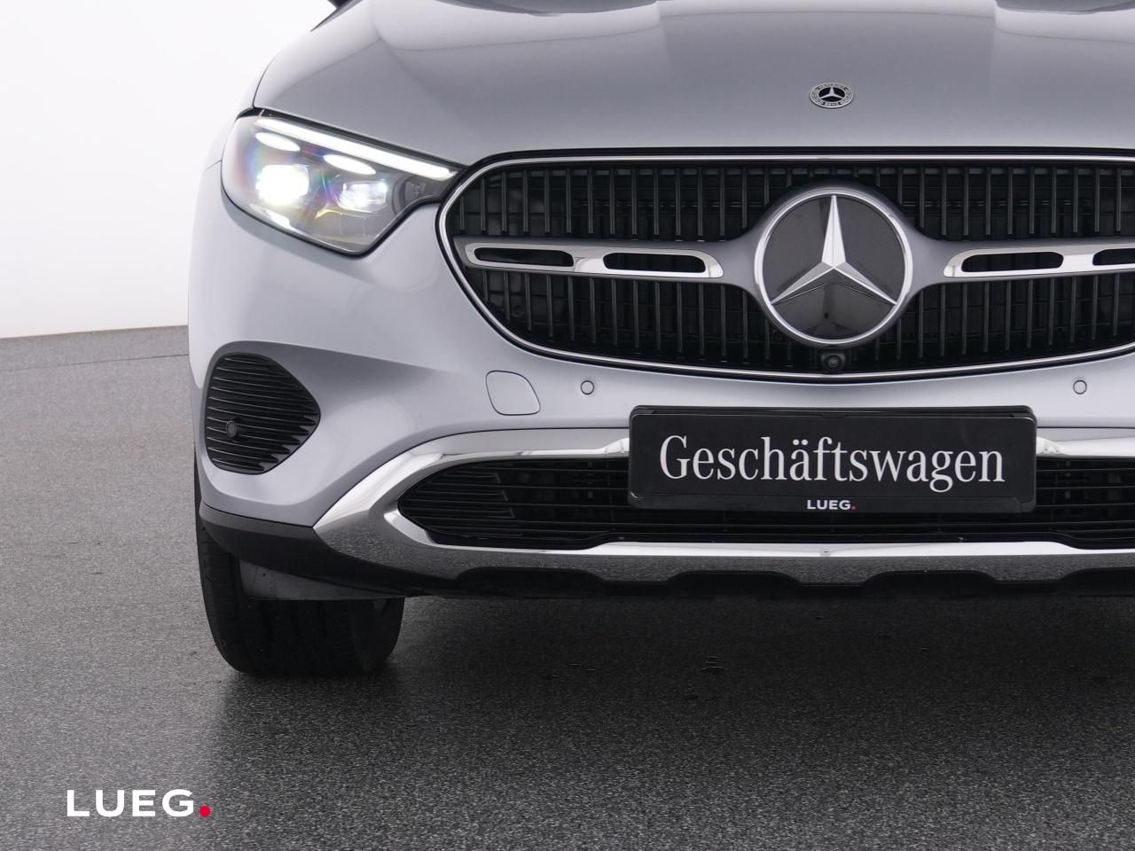 Mercedes-Benz GLC 220 d 4M AVANTGARDE+19''+PANO+AHK+DIG.LIGHT+
