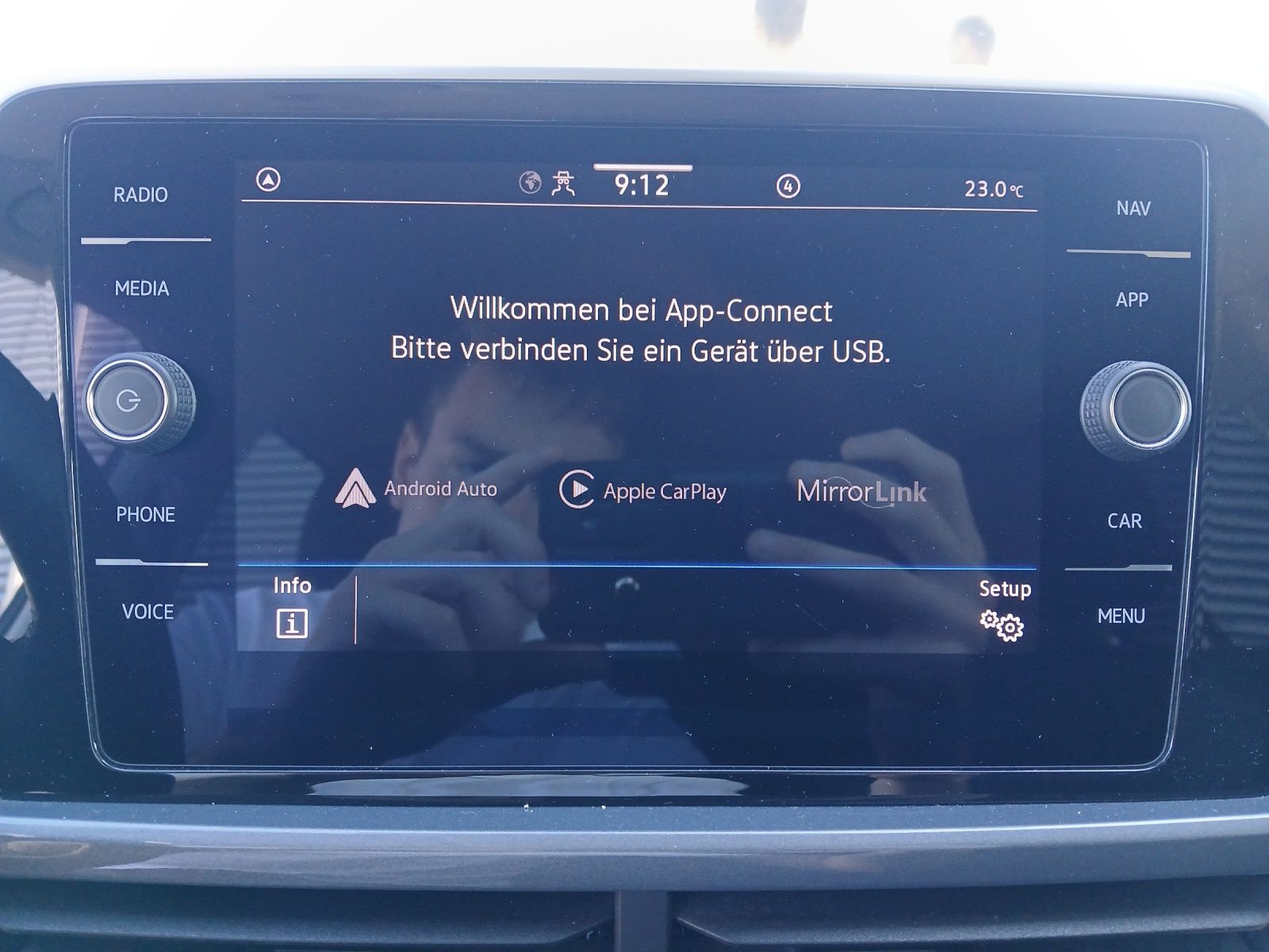 Volkswagen T-Roc TDI Style - Samsaru's Car Outlet