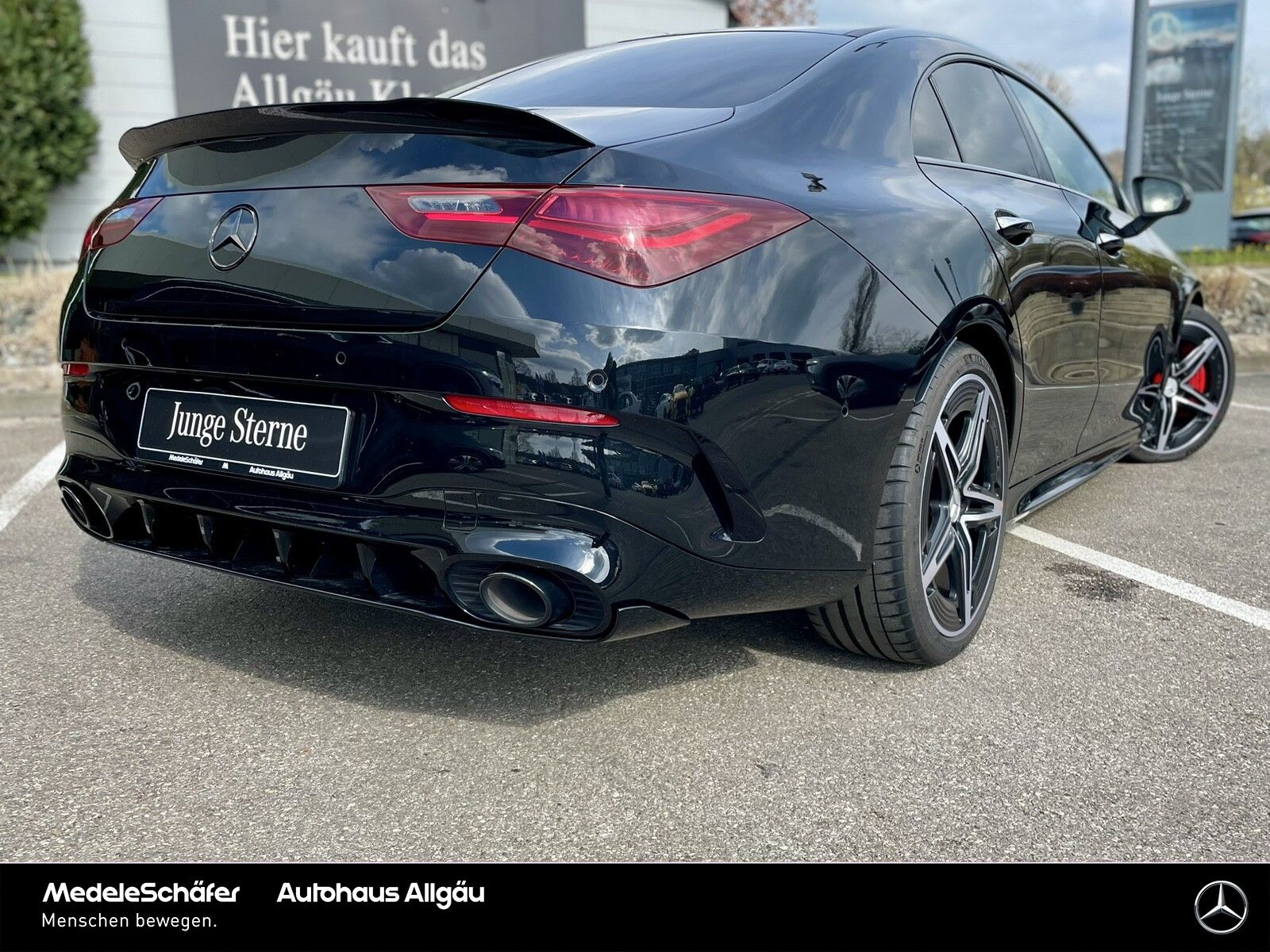 Mercedes-Benz CLA 35 AMG 4M - Samsaru's Car Outlet