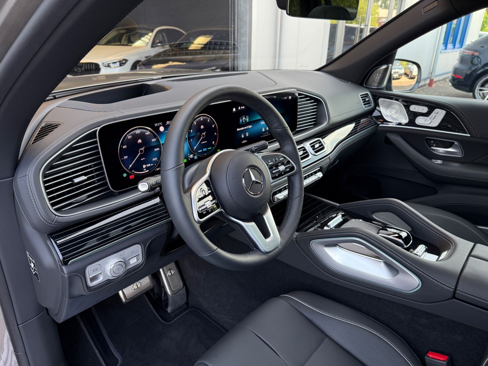 Mercedes-Benz GLS 600 Maybach 4Matic - Samsaru's Car Outlet