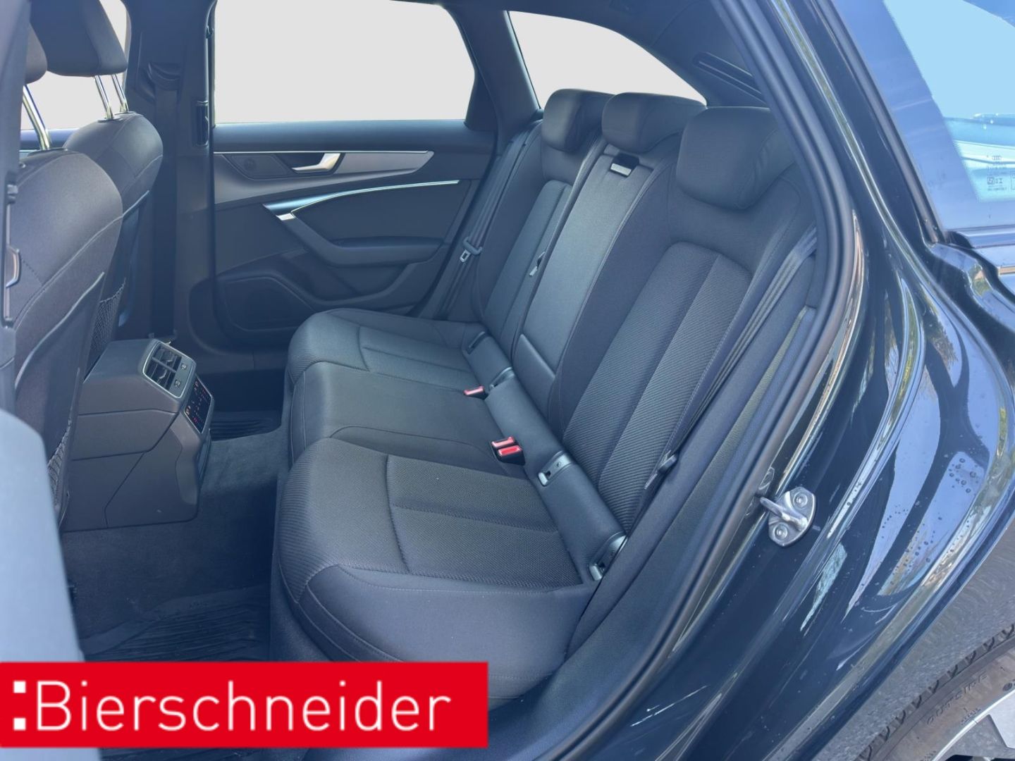 Audi A6 Avant 2.0 TFSI e quattro Stronic - Samsaru's Car Outlet