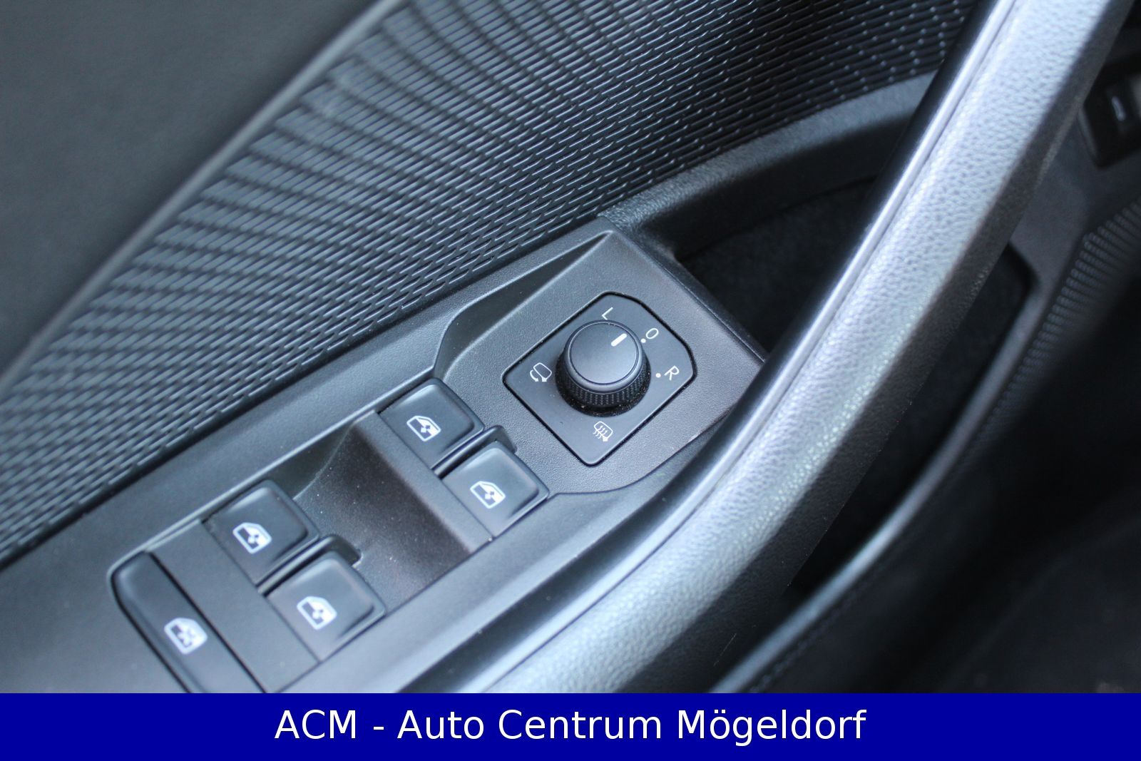 Skoda Octavia 2.0TDI Sportline - Samsaru's Car Outlet