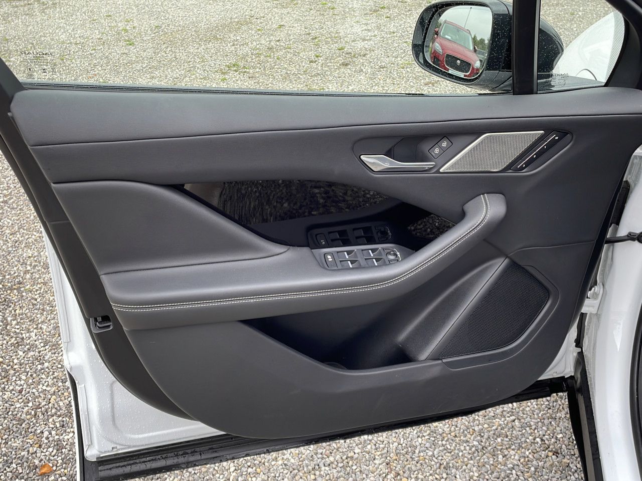 Jaguar I-Pace EV400 AWD R-DYNAMIC SE