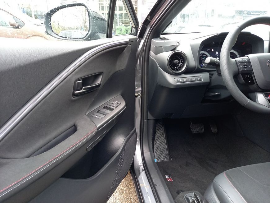 Toyota C-HR 2.0 Plug-in-Hybrid GR SPORT *JBL*Memory*