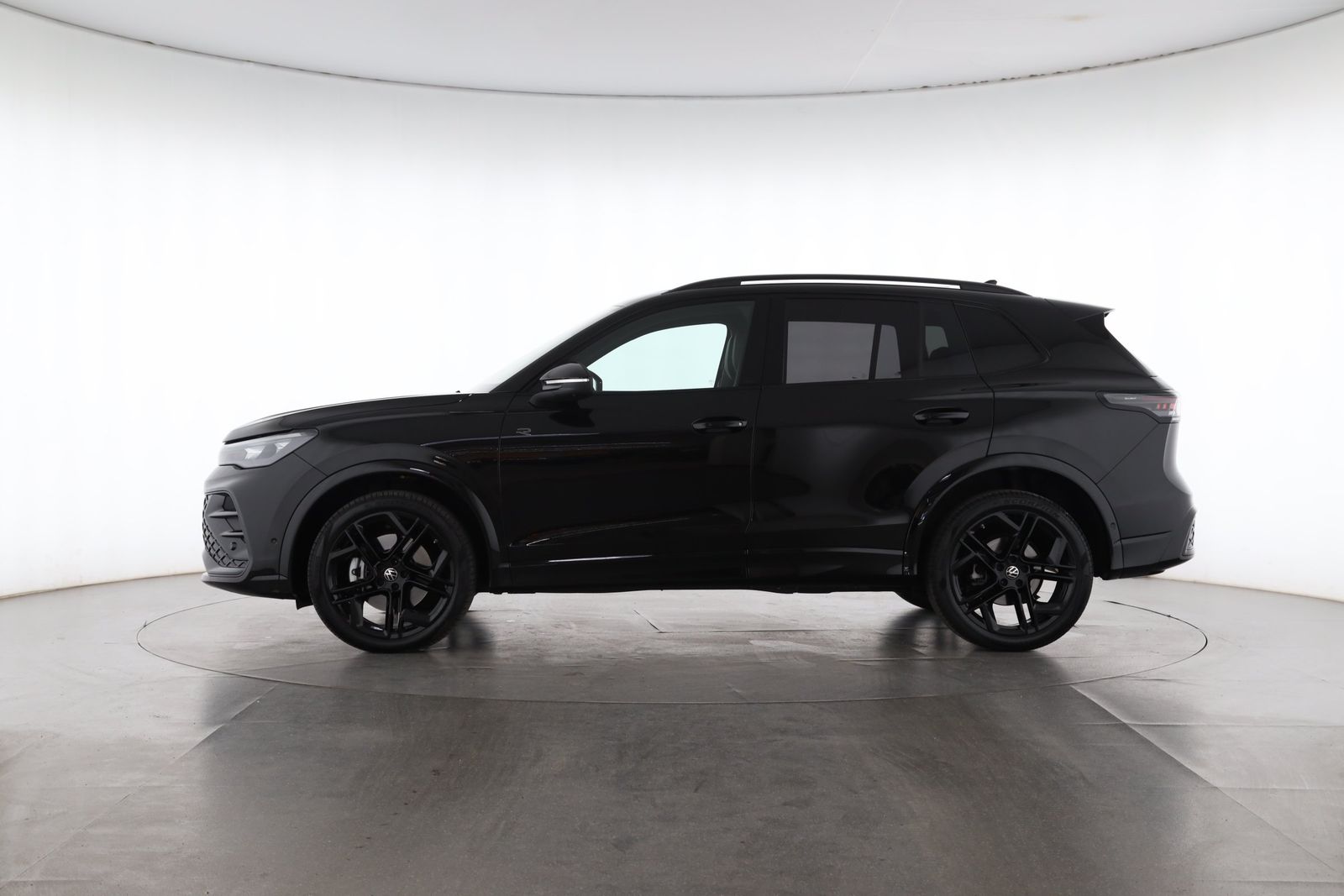 Volkswagen Tiguan 2.0 TDI DSG 4MOTION R-Line BLACK STYLE