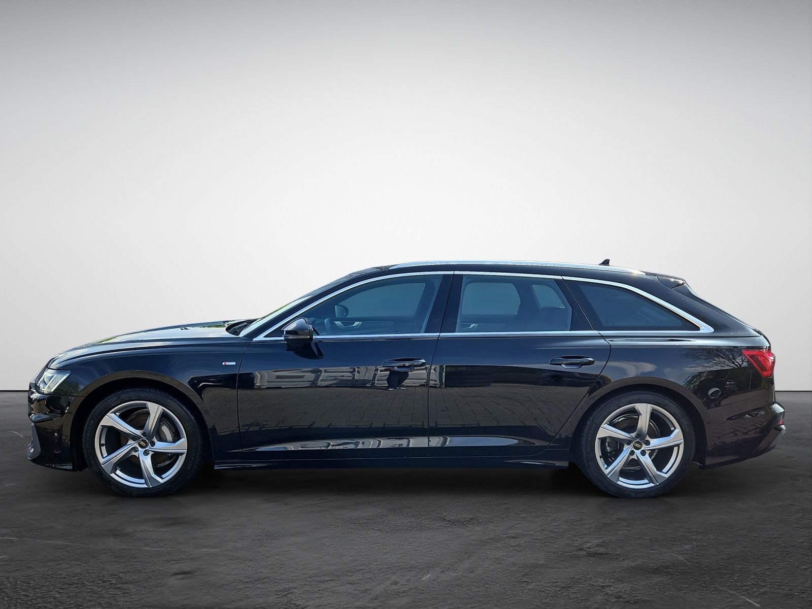 Audi A6 Avant 40 TDI S tronic quattro S line - Samsaru's Car Outlet