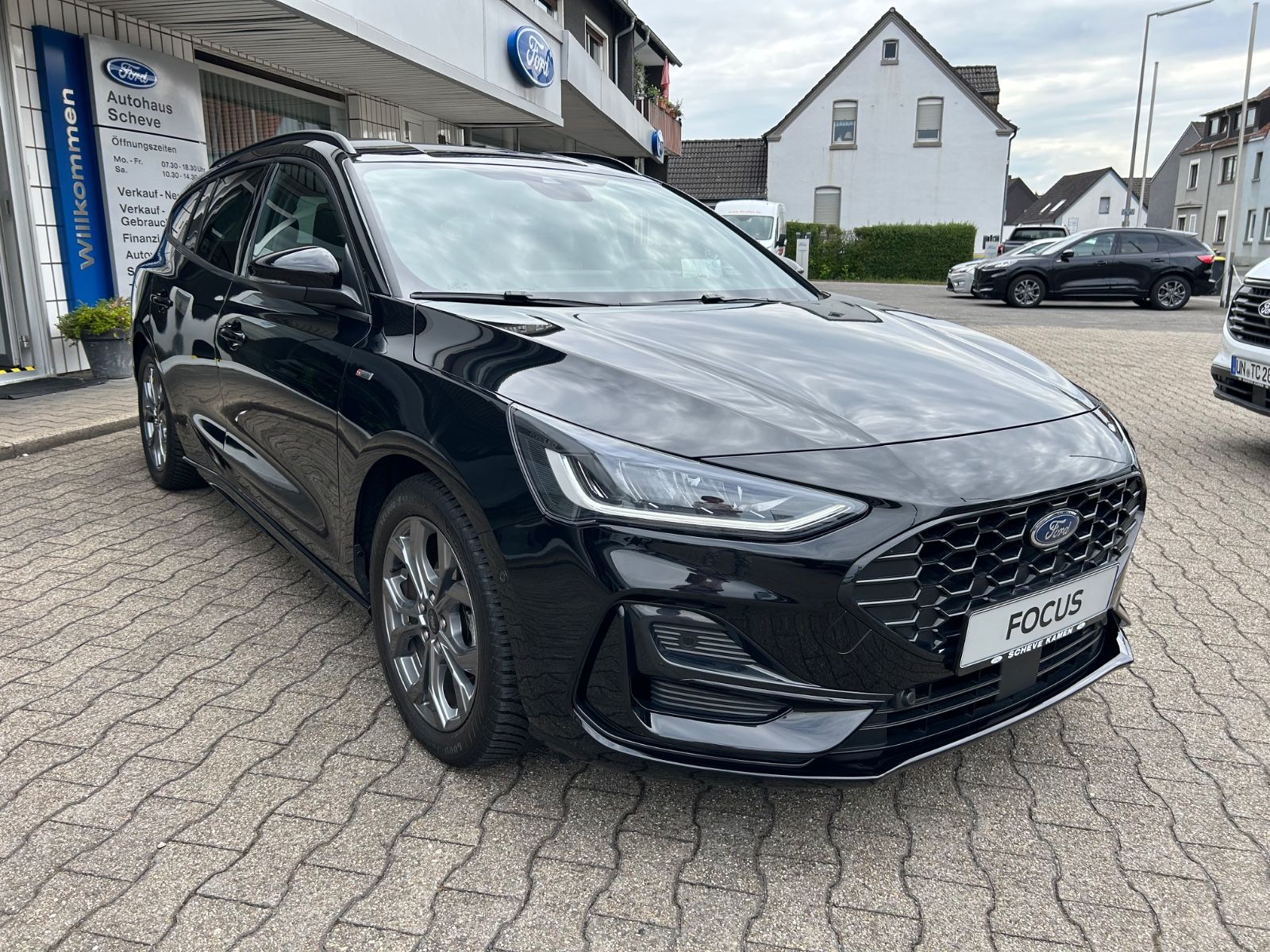 Ford Focus Kombi ST-Line X 155 Auto. +el.Heckkl.+++