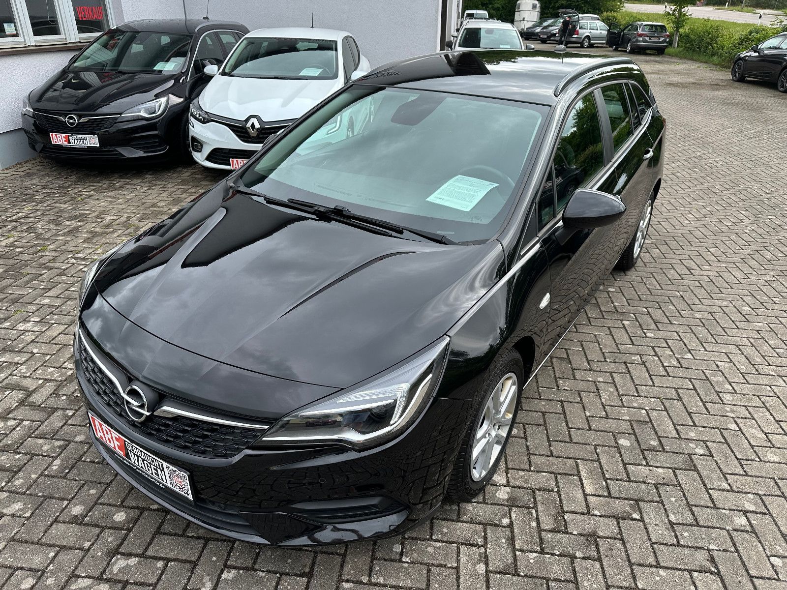 Opel Astra K 1.4 Turbo Sports Tourer Edition - Samsaru's Car Outlet