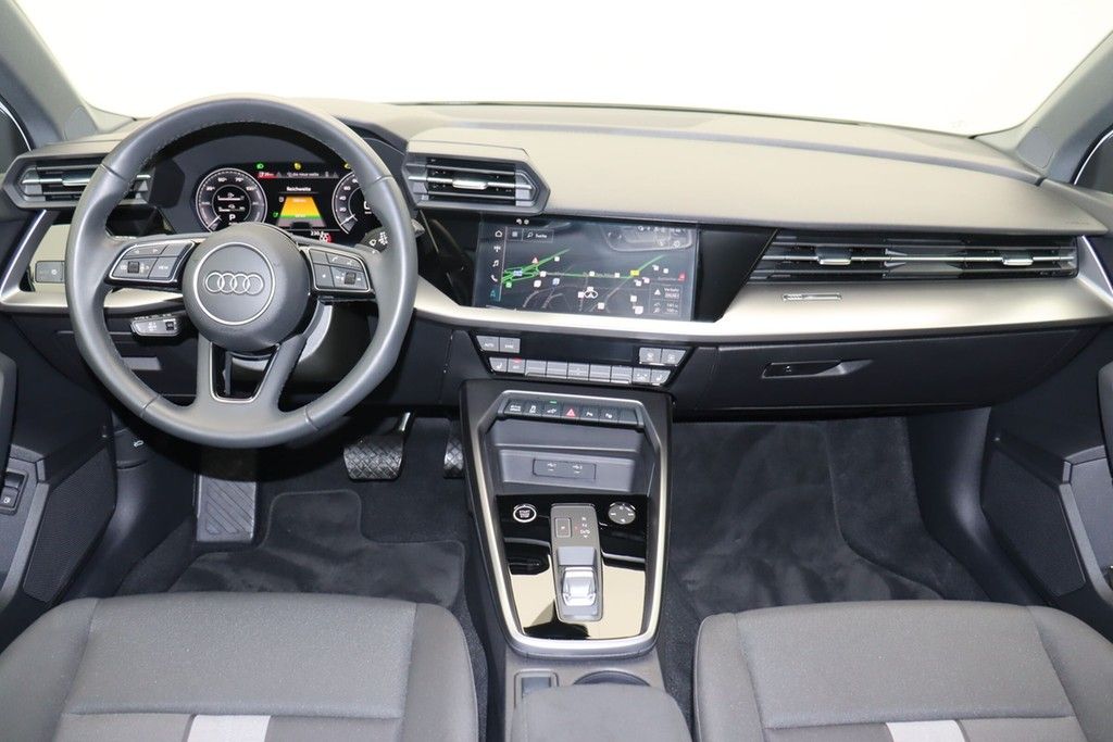 Audi A3 Sportback 40 TFSI e S line - Samsaru's Car Outlet