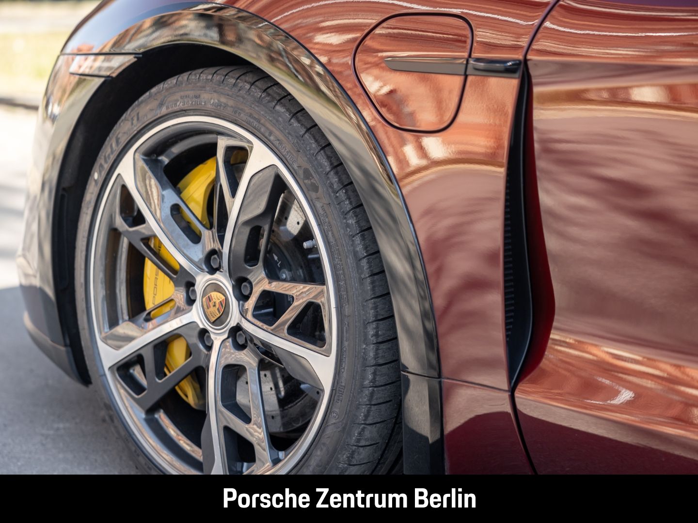Porsche Taycan Turbo S Cross Turismo BOSE Surround-View
