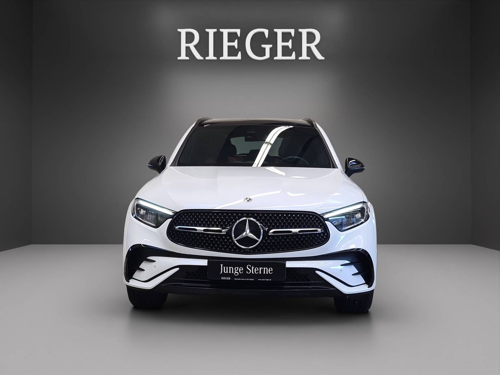 Mercedes-Benz GLC 220 d 4M AMG*Pano*NIGHT*MEMORY*AHK*Burmester