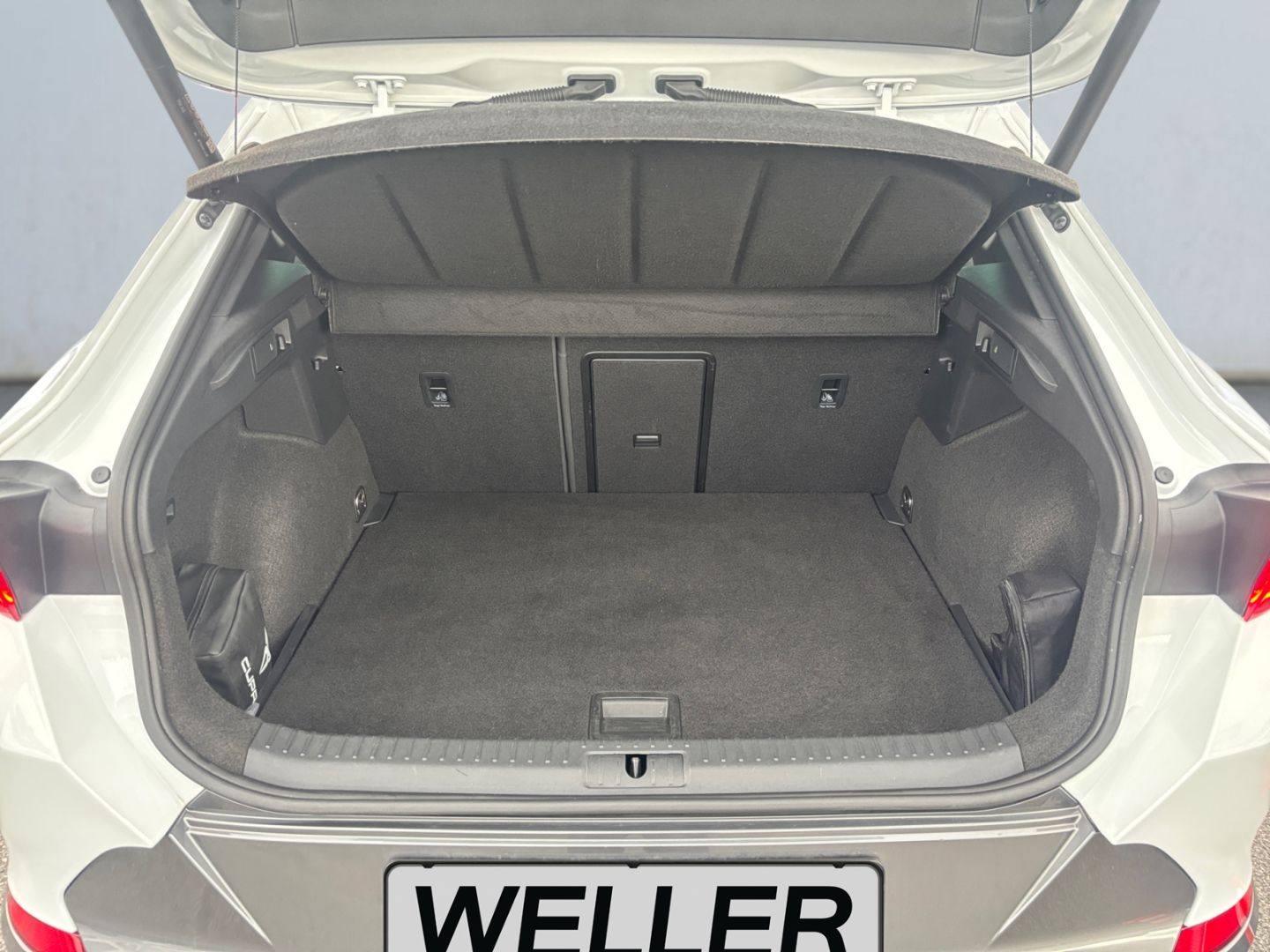 Cupra Formentor VZ 2.0 TSI 4Dr DSG *AHK*BREMBO*Leder*