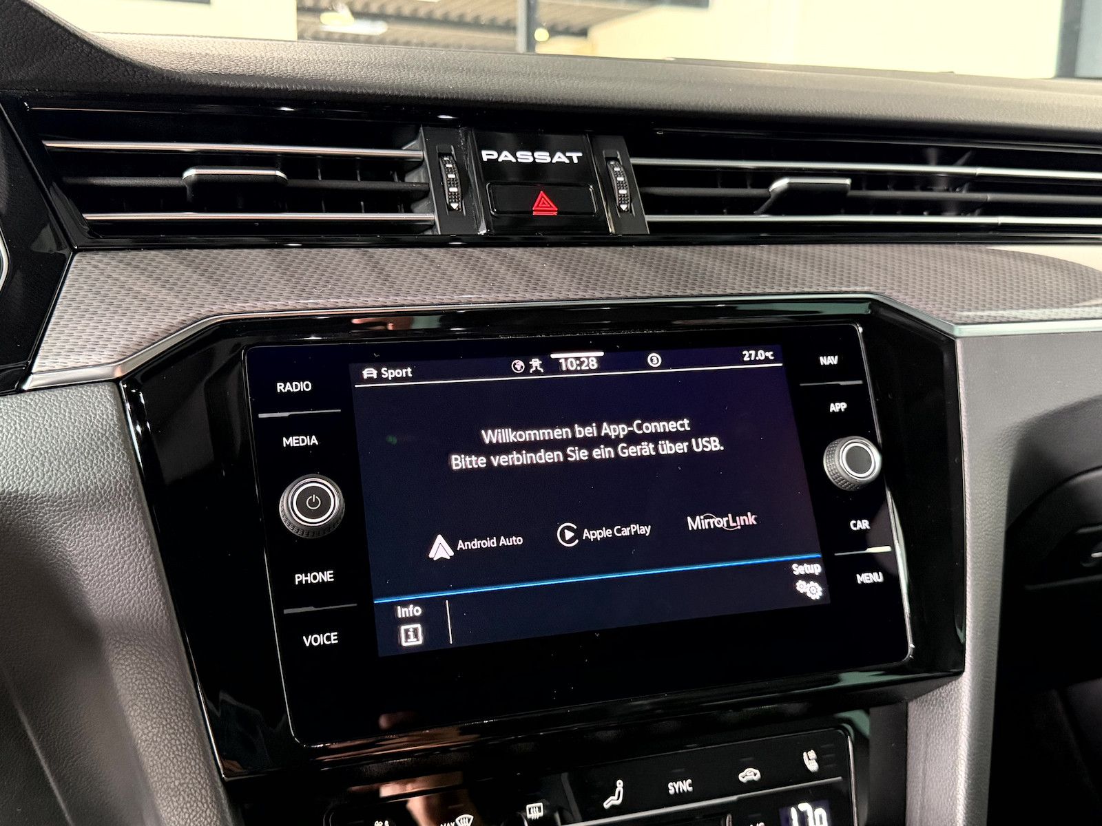 Volkswagen Passat Alltrack Variant 2.0 TDI DSG*Pano*AHK*IQ*