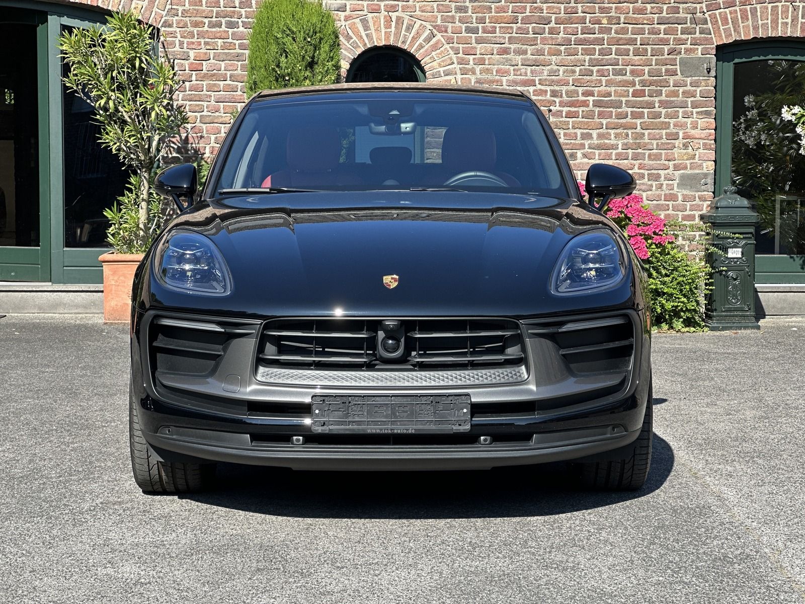 Porsche Macan T SPORTABGAS*21 EXCLUSIVE - Samsaru's Car Outlet