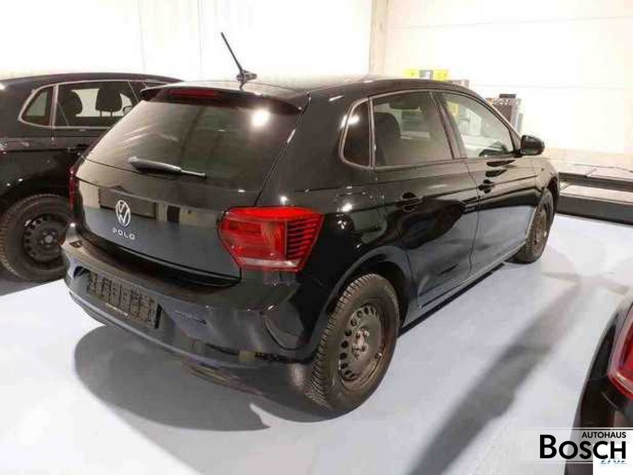 Volkswagen Polo 1.0 TSI Comfortline DSG - Samsaru's Car Outlet