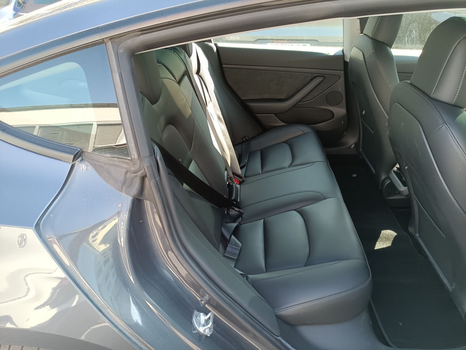 Tesla Model 3 Long Range AWD *1Hd*FSD*AHK*19"*SoH93%
