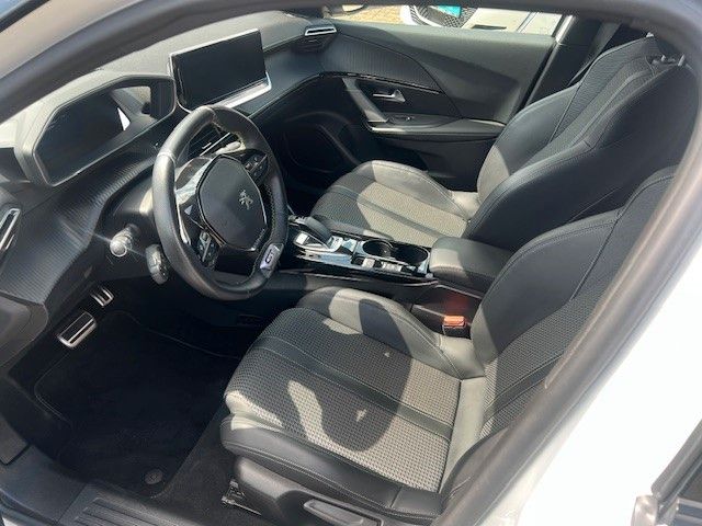 Peugeot 2008 e-GT - Samsaru's Car Outlet