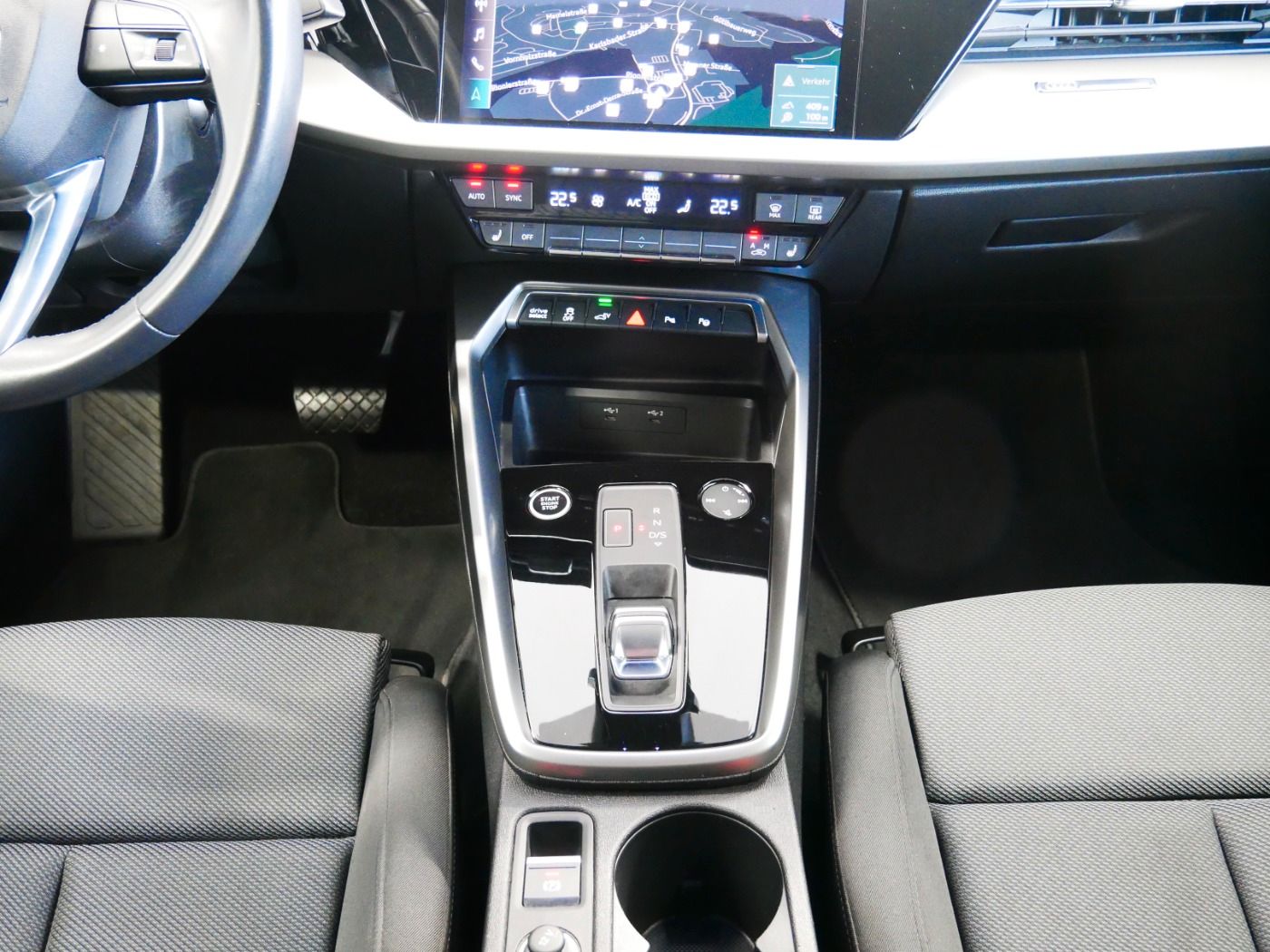 Audi A3 Sportback 45 TFSI e S line S tro. LED virt. C