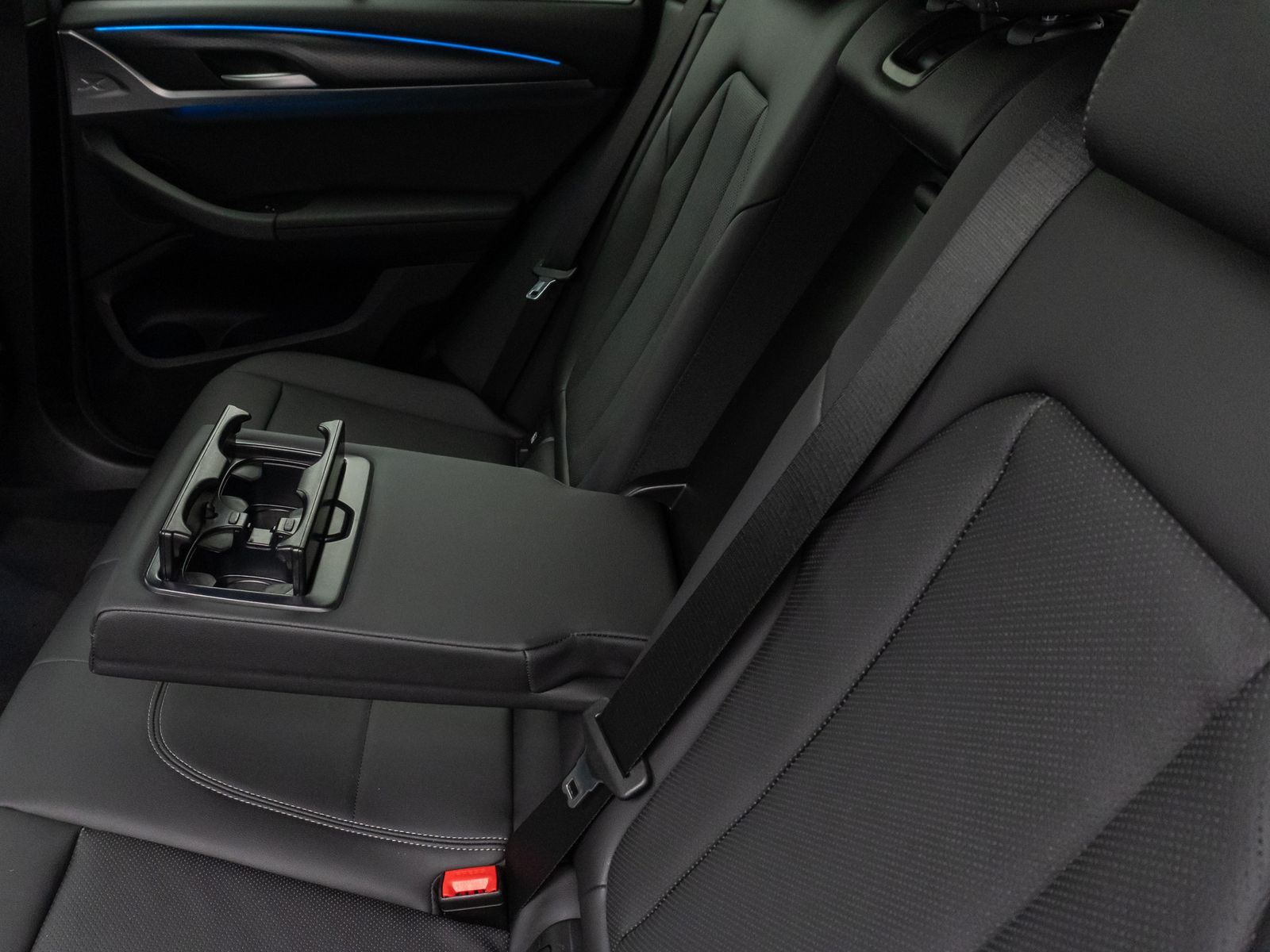 BMW X3 xD30e M Sport - Samsaru's Car Outlet