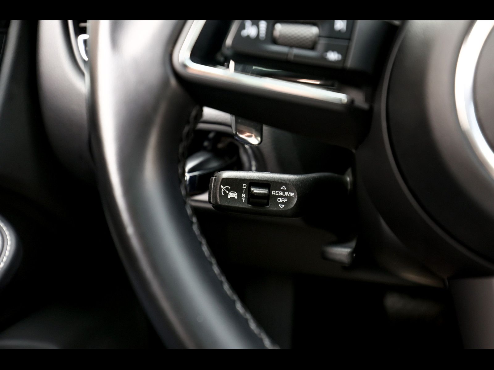 Porsche Macan III S PDK - Samsaru's Car Outlet