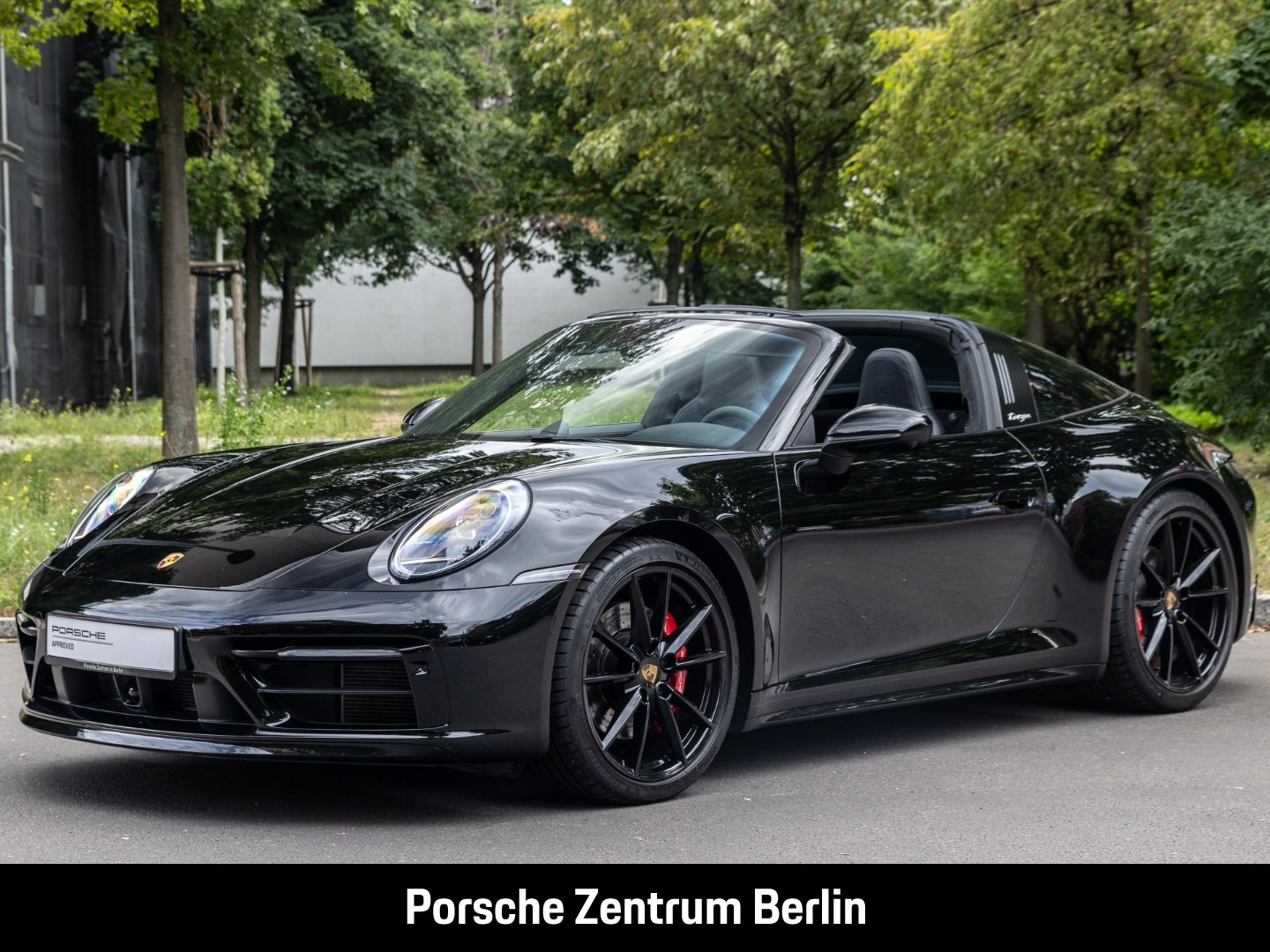 Porsche 992 911 Targa 4S BOSE Sportabgas SportDesign LED