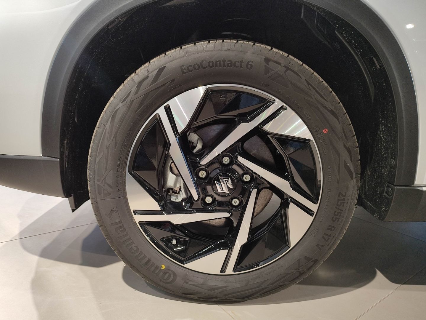 Suzuki Vitara Comfort+ Allgrip 4x4 MHEV - Samsaru's Car Outlet