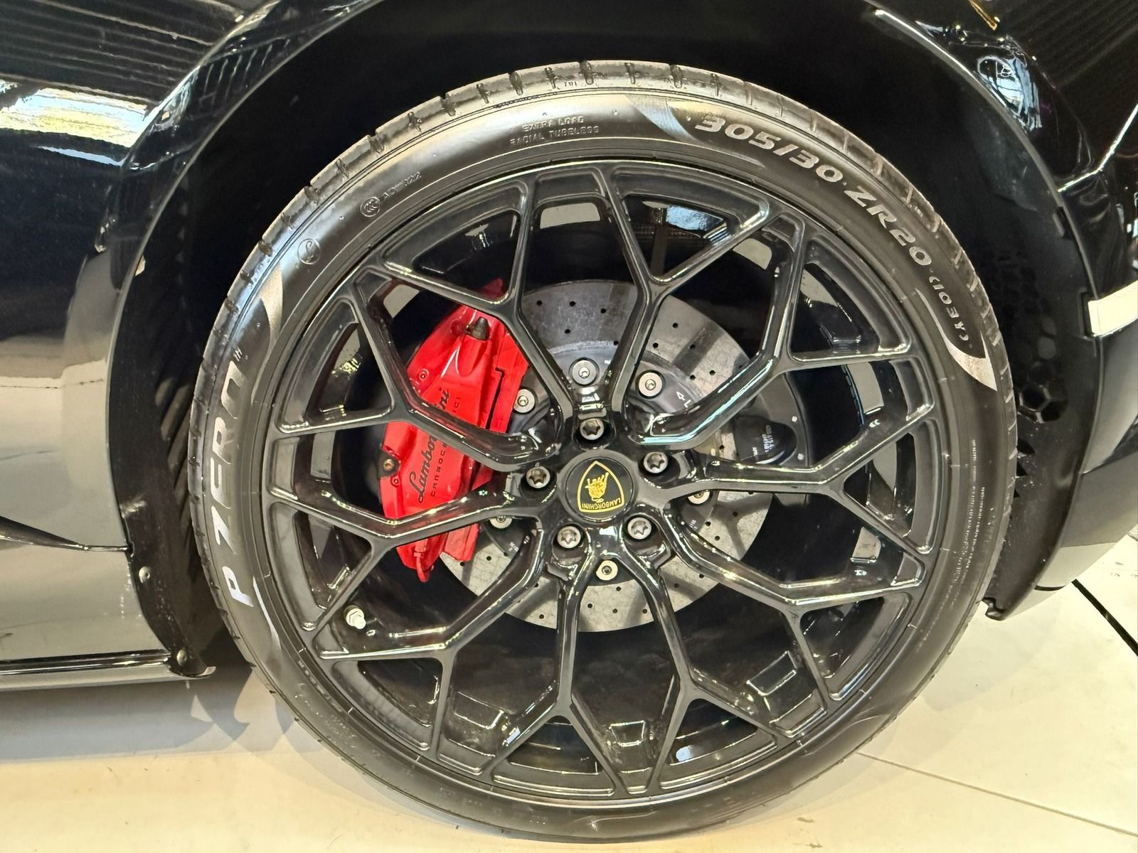Lamborghini Huracán EVO Spyder*LIFT*KAM*KERAMIK*GARANTIE