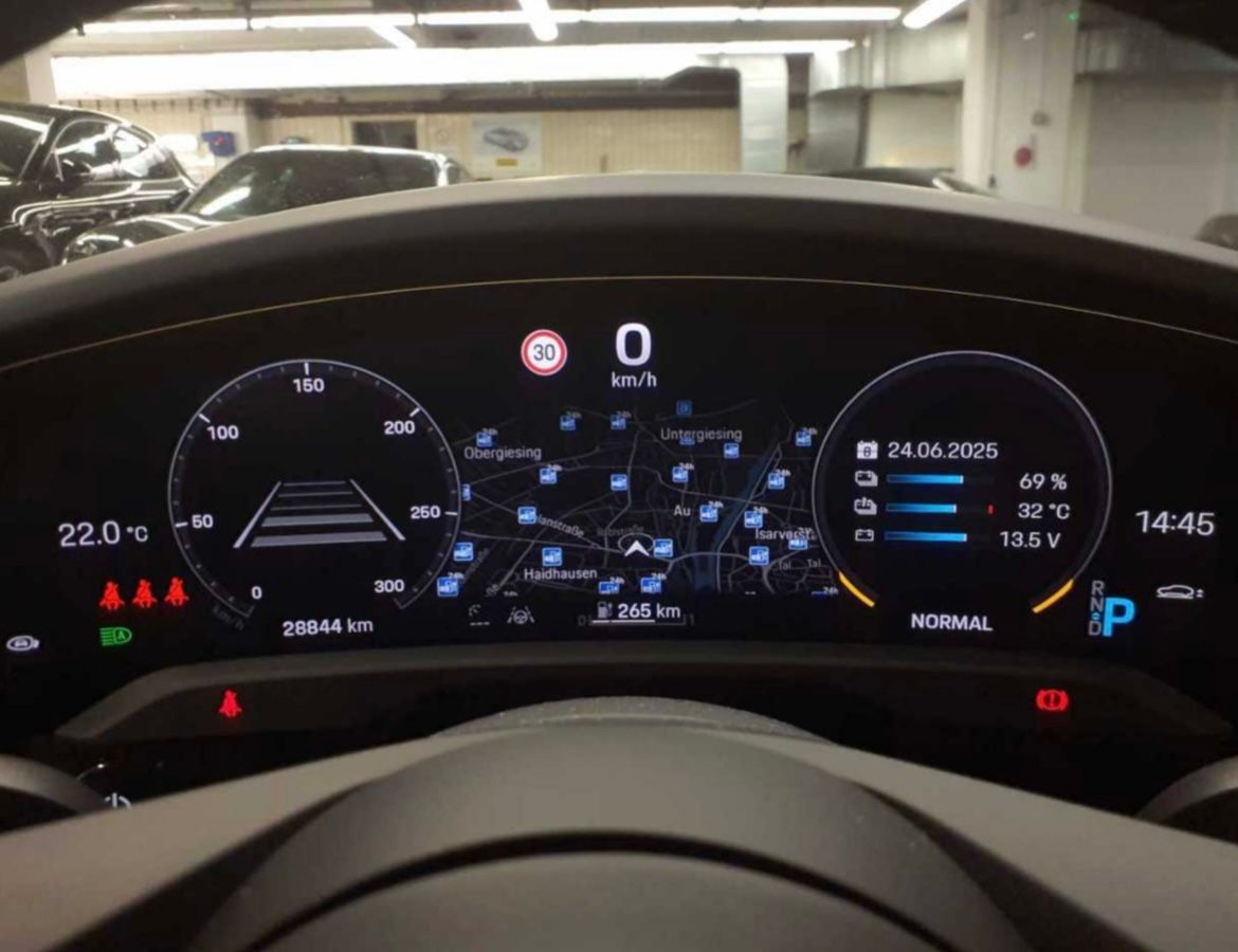 Porsche Taycan Cross Turismo Turbo+Pano+Alu 21"+PSCB+SCP