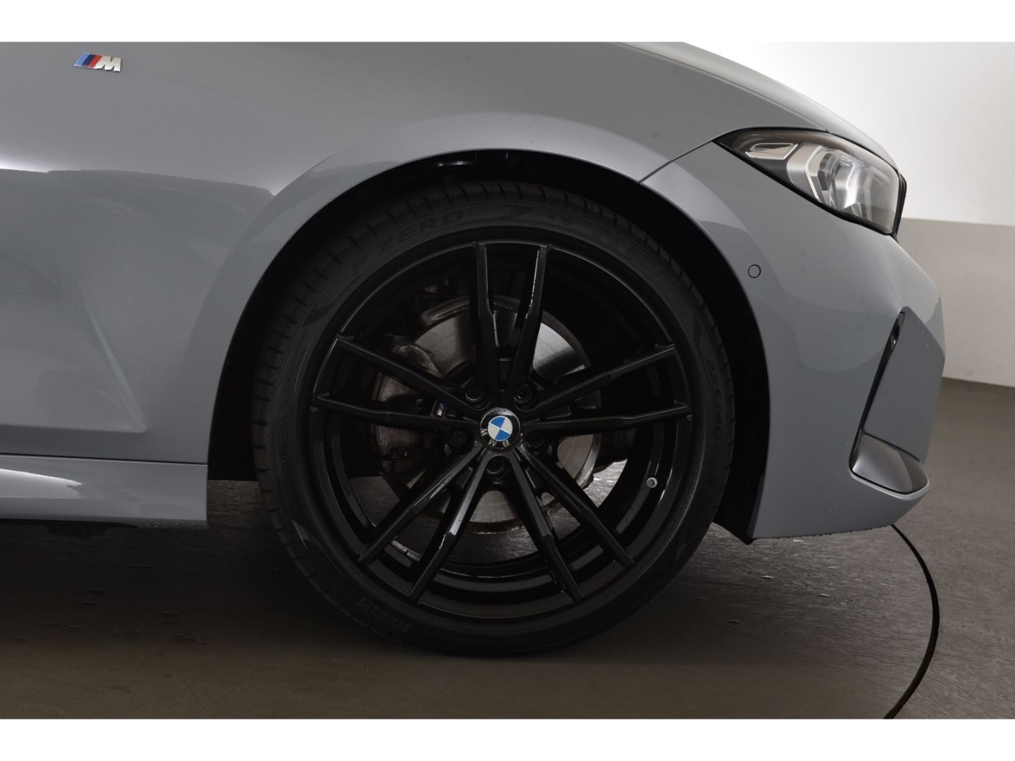 BMW 320 d xDrive Touring M Sport - Samsaru's Car Outlet
