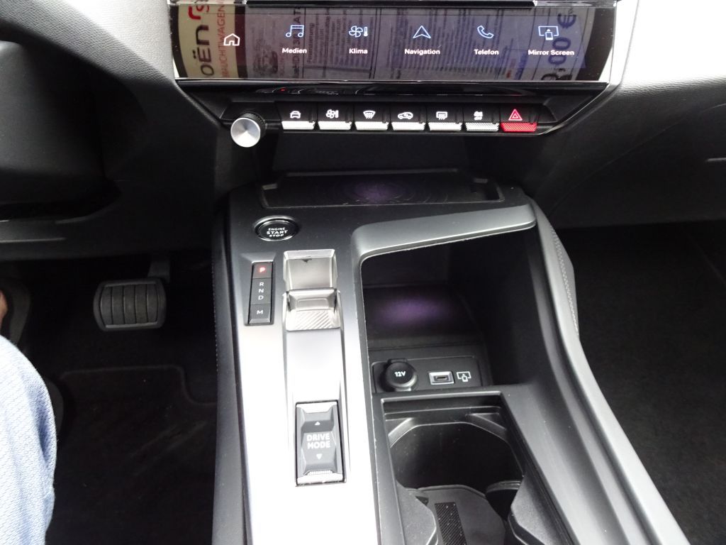 Peugeot 308 SW BlueHDi 130 EAT8 Allure Pack - Samsaru's Car Outlet