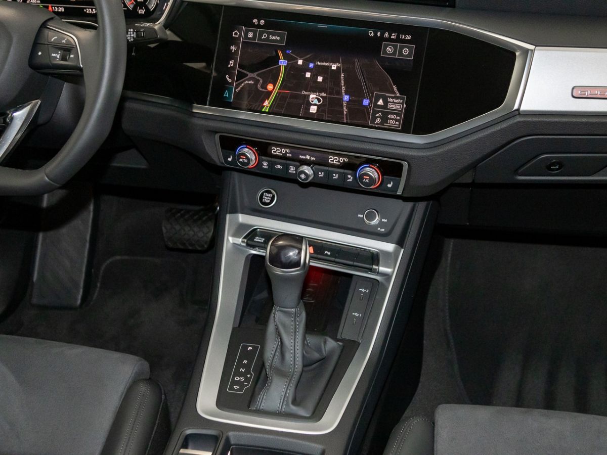 Audi Q3 Sportback S line 40 TFSI quattro S tronic - Samsaru's Car Outlet