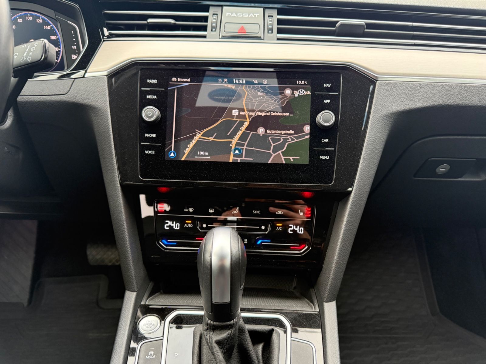 Volkswagen Passat Variant Elegance 4Motion *1. Hand *AHK