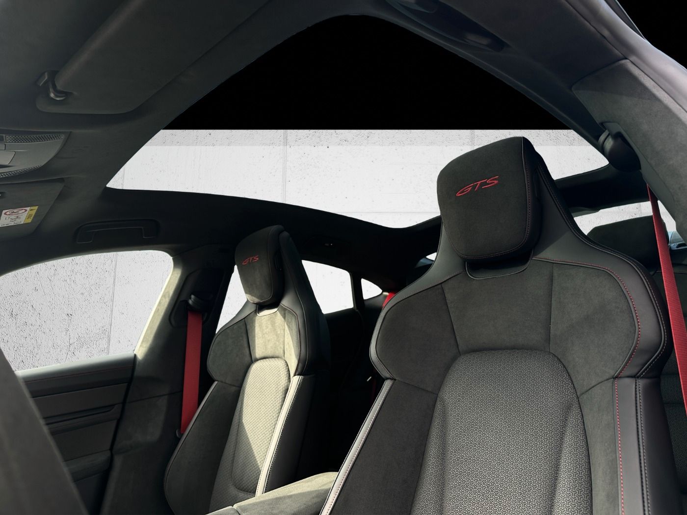 Porsche Taycan GTS PANO Soft-Close HEAD-Up